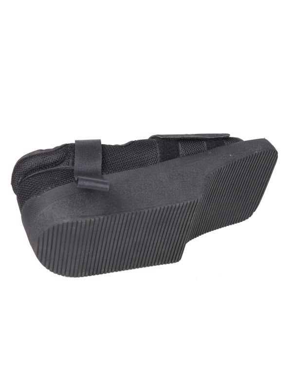 Pooperačná obuv na hallux